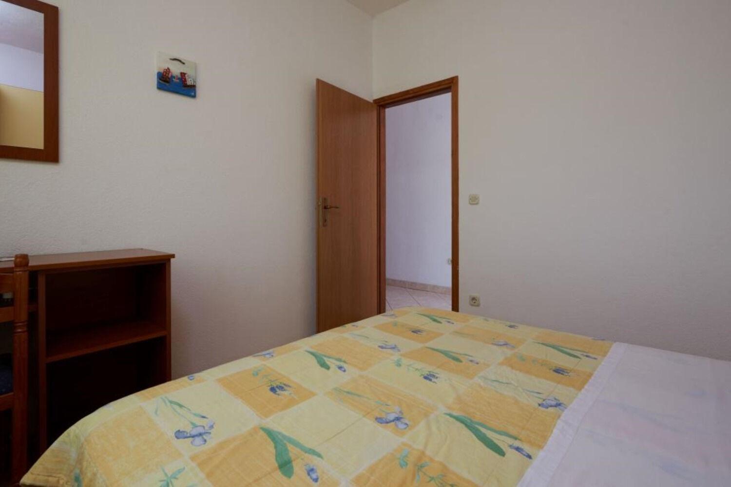 Apartments Mare - 30 M From Pebble Beach Seget Vranjica Exterior foto